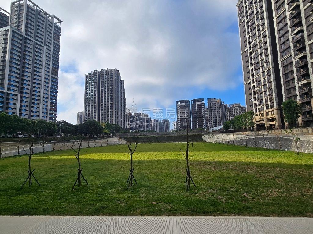 小資圓夢的夢想之大亮泊房屋室內格局與周邊環境
