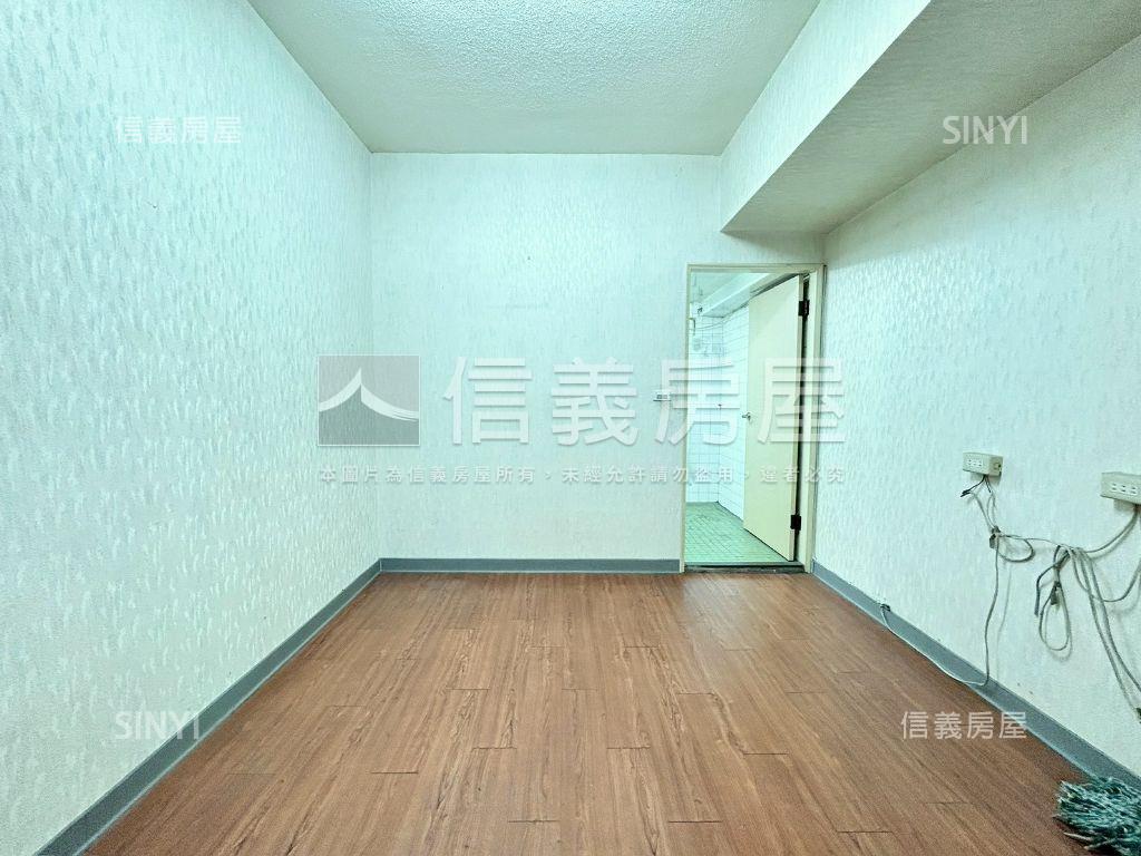 【萬和】坡平住辦大空間房屋室內格局與周邊環境