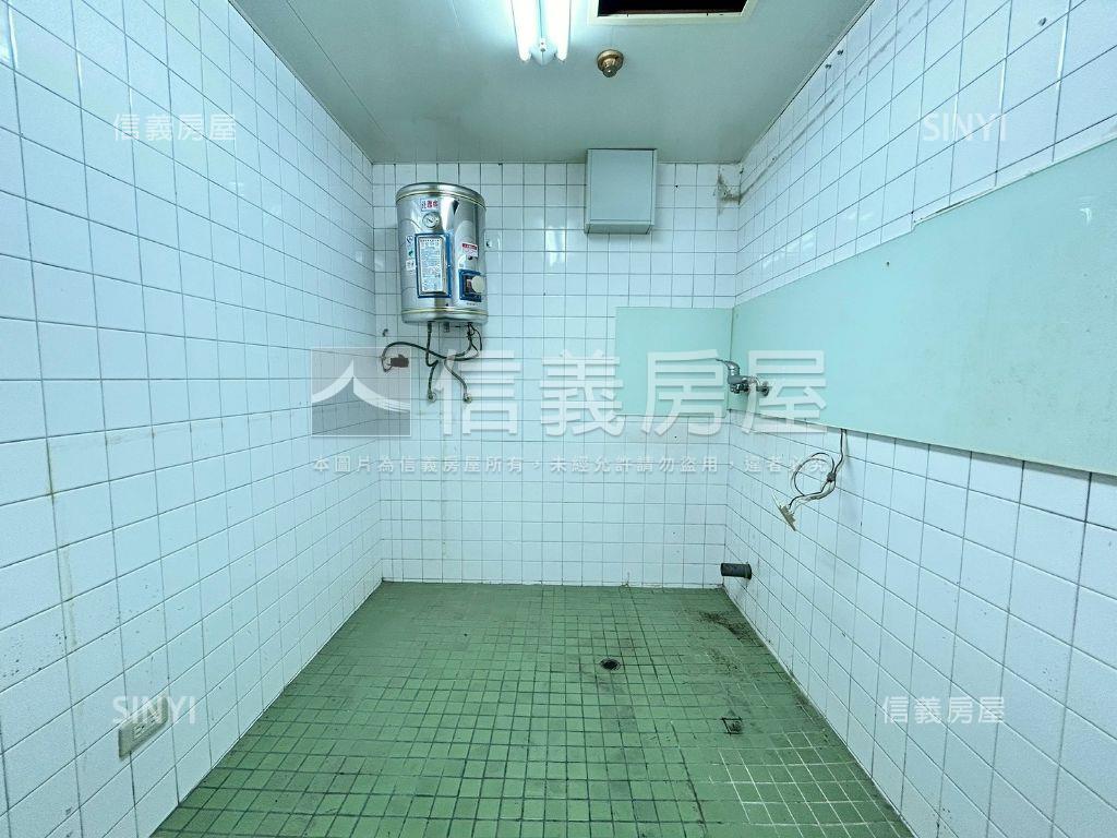 【萬和】坡平住辦大空間房屋室內格局與周邊環境