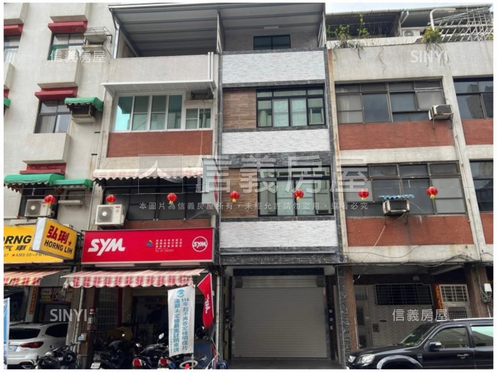 三多商圈正路騎樓漂亮透店房屋室內格局與周邊環境