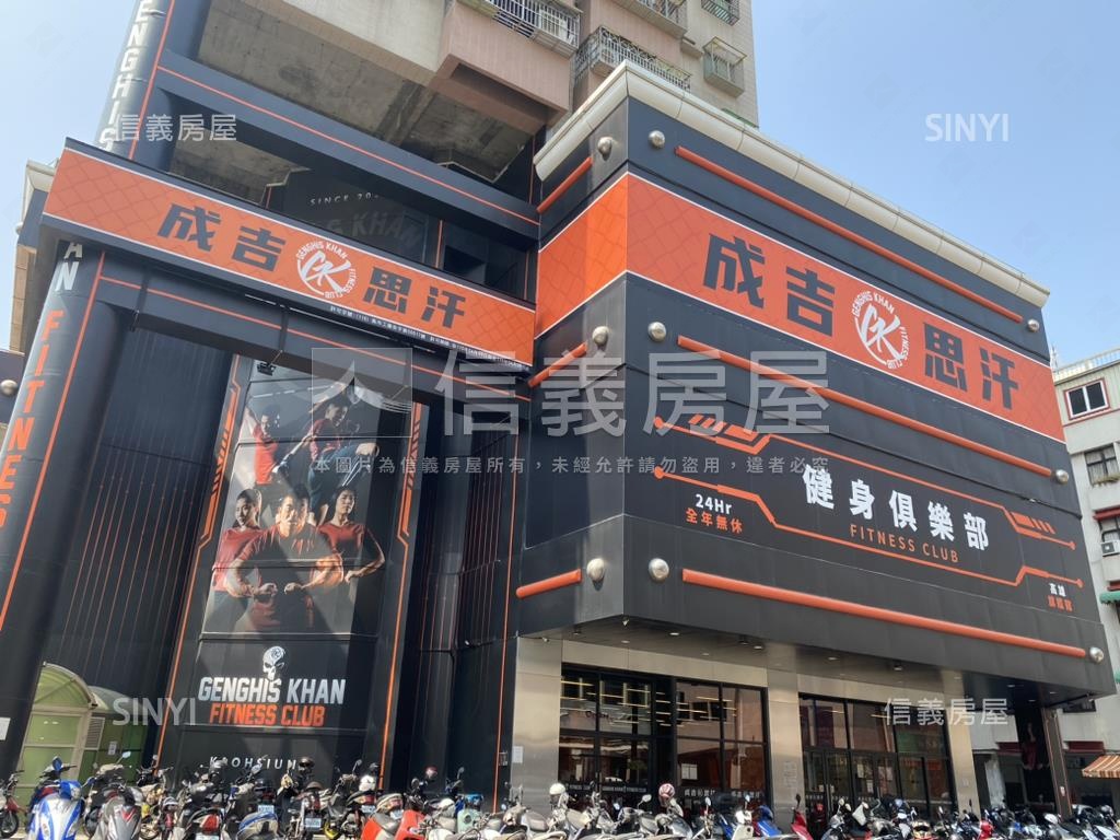 三多商圈正路騎樓漂亮透店房屋室內格局與周邊環境