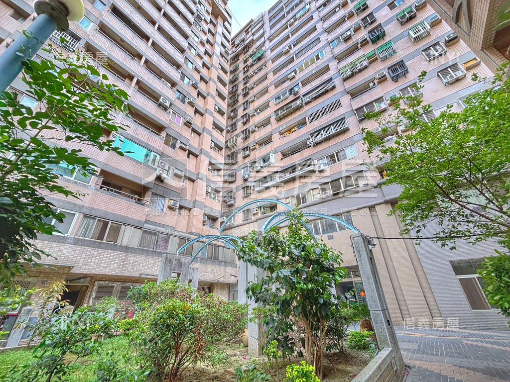 一卡皮箱即入住｜溫馨套房房屋室內格局與周邊環境