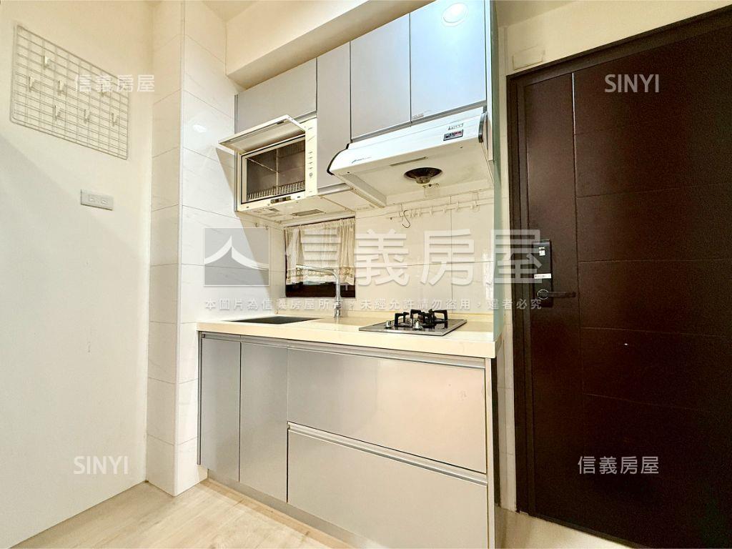 專！新杜拜兩房平車美屋房屋室內格局與周邊環境