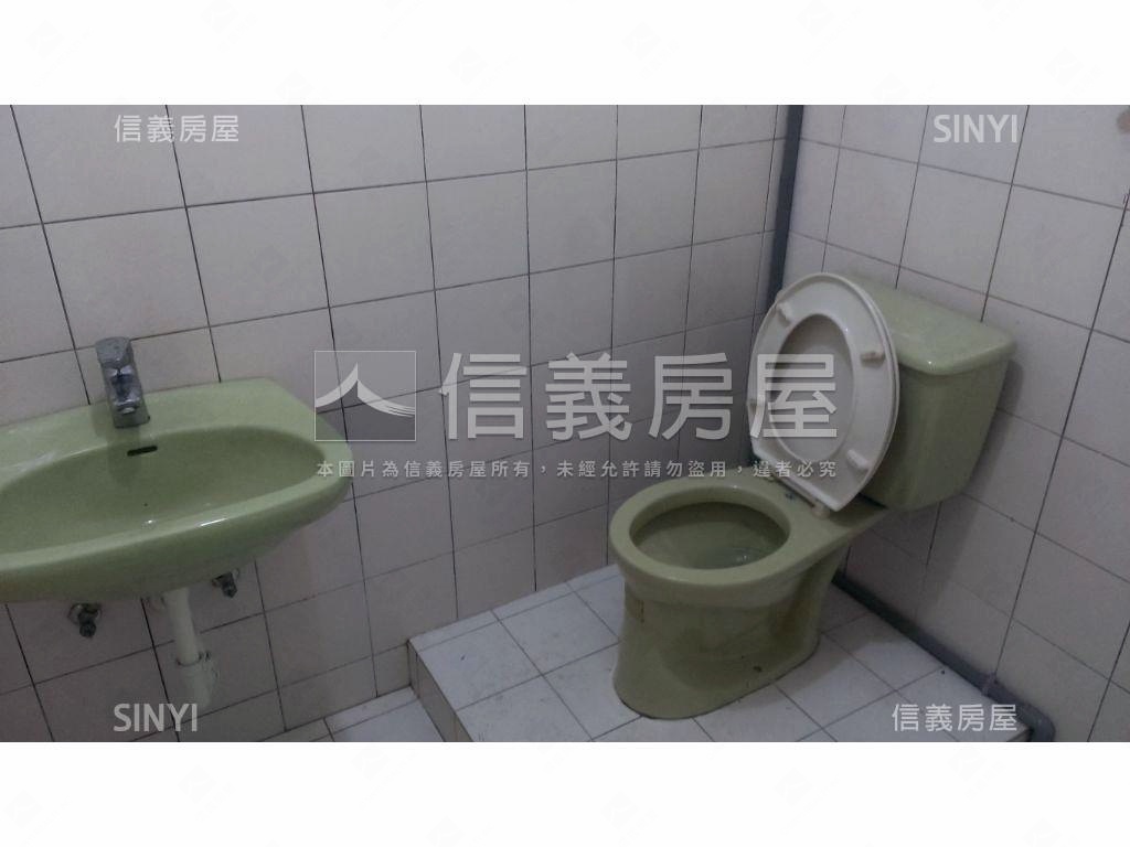 晴光商圈強滾滾店面房屋室內格局與周邊環境