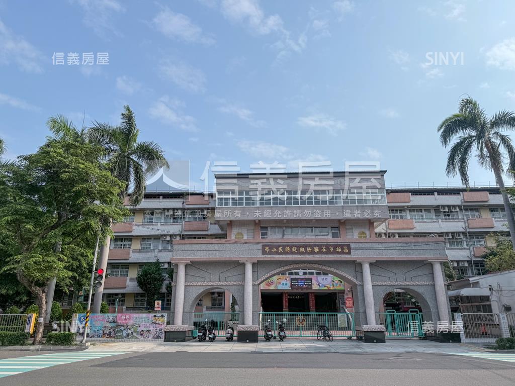 稀有文華帝寶高樓兩房平車房屋室內格局與周邊環境