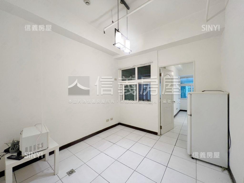 摩天鎮‧靜謐小居房屋室內格局與周邊環境