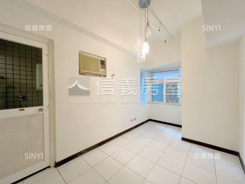 摩天鎮‧靜謐小居房屋室內格局與周邊環境