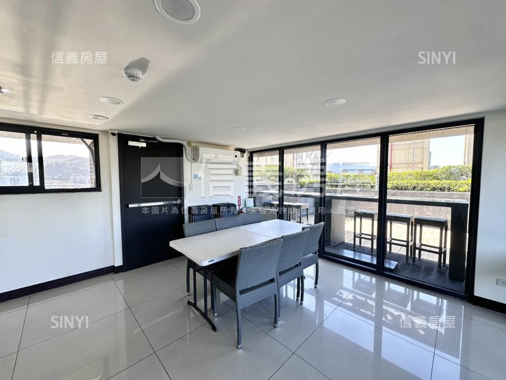 大坪林雙捷ｗｉｎ兩房車位房屋室內格局與周邊環境