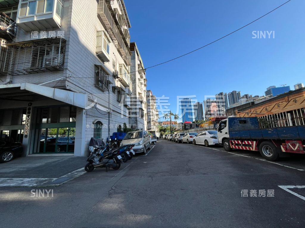 南港新都重陽廠辦Ａ房屋室內格局與周邊環境