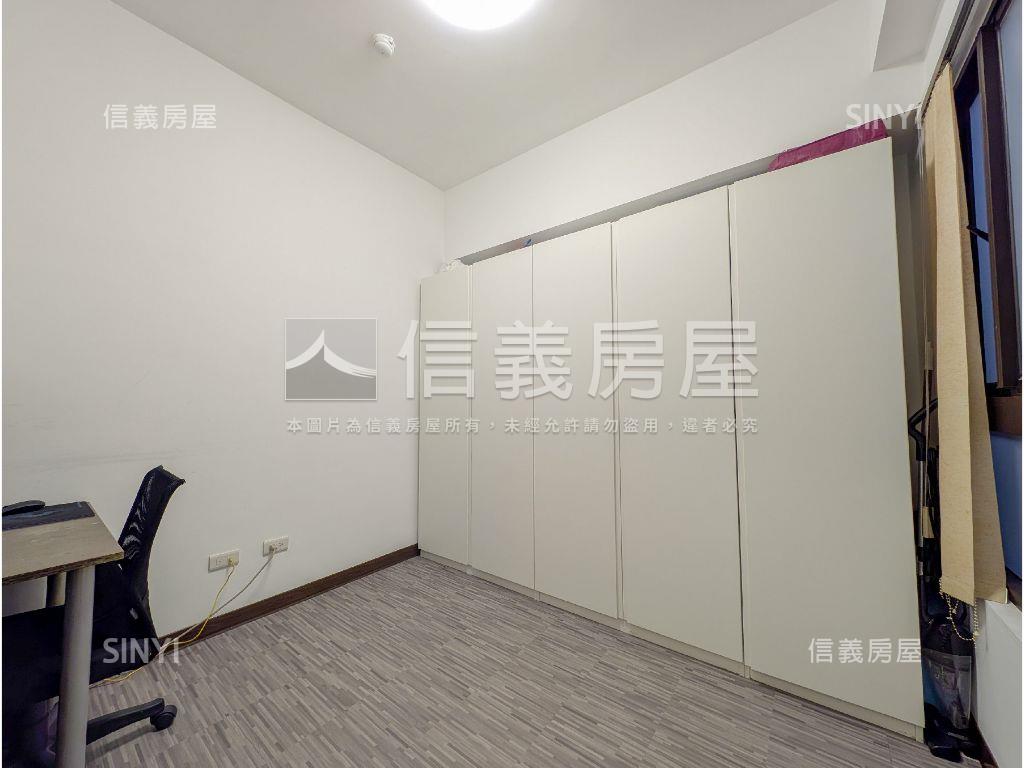 玖宜美學綠景電梯兩房房屋室內格局與周邊環境