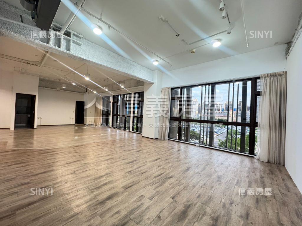 新富邑大空間面中央路房屋室內格局與周邊環境