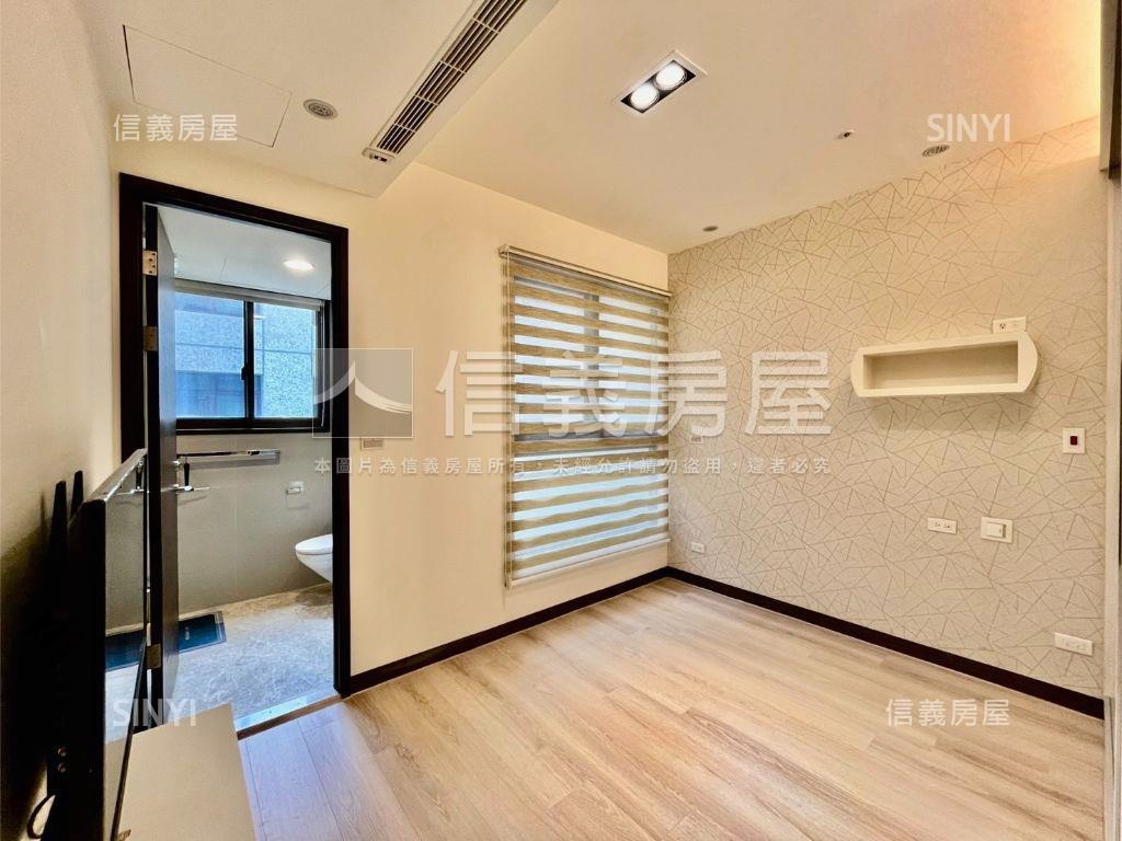 八期御南苑四房雙平車房屋室內格局與周邊環境