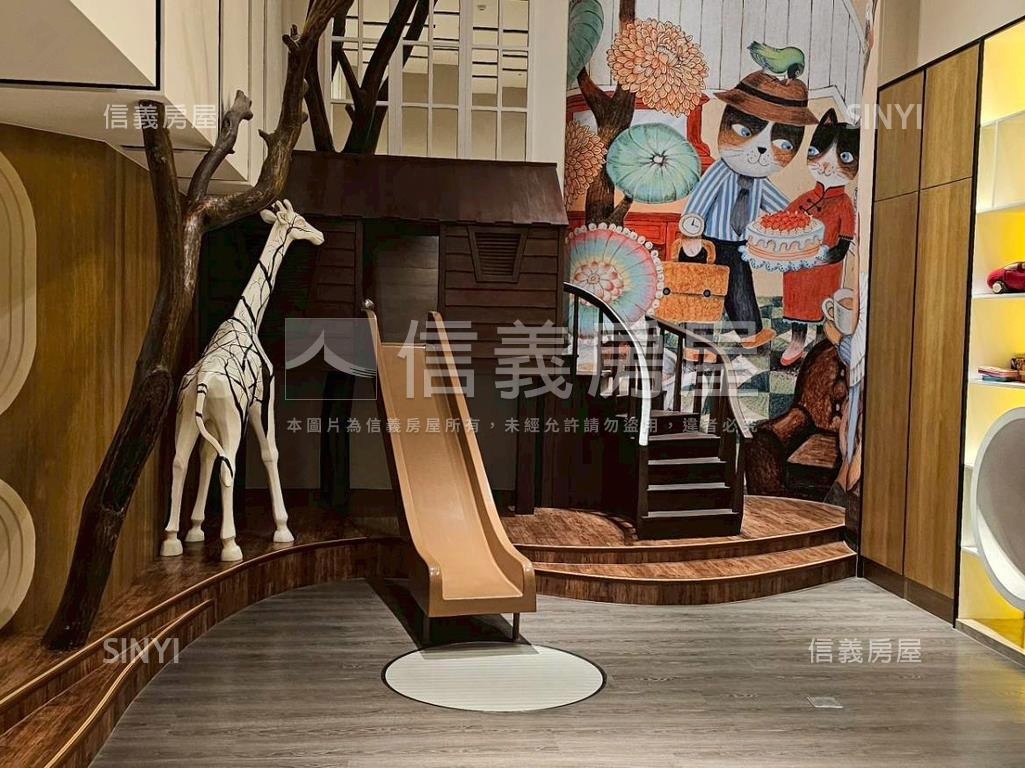 八期御南苑四房雙平車房屋室內格局與周邊環境