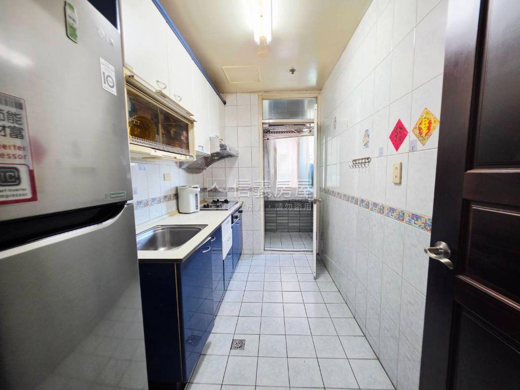 南崁中正路曼哈頓２房房屋室內格局與周邊環境