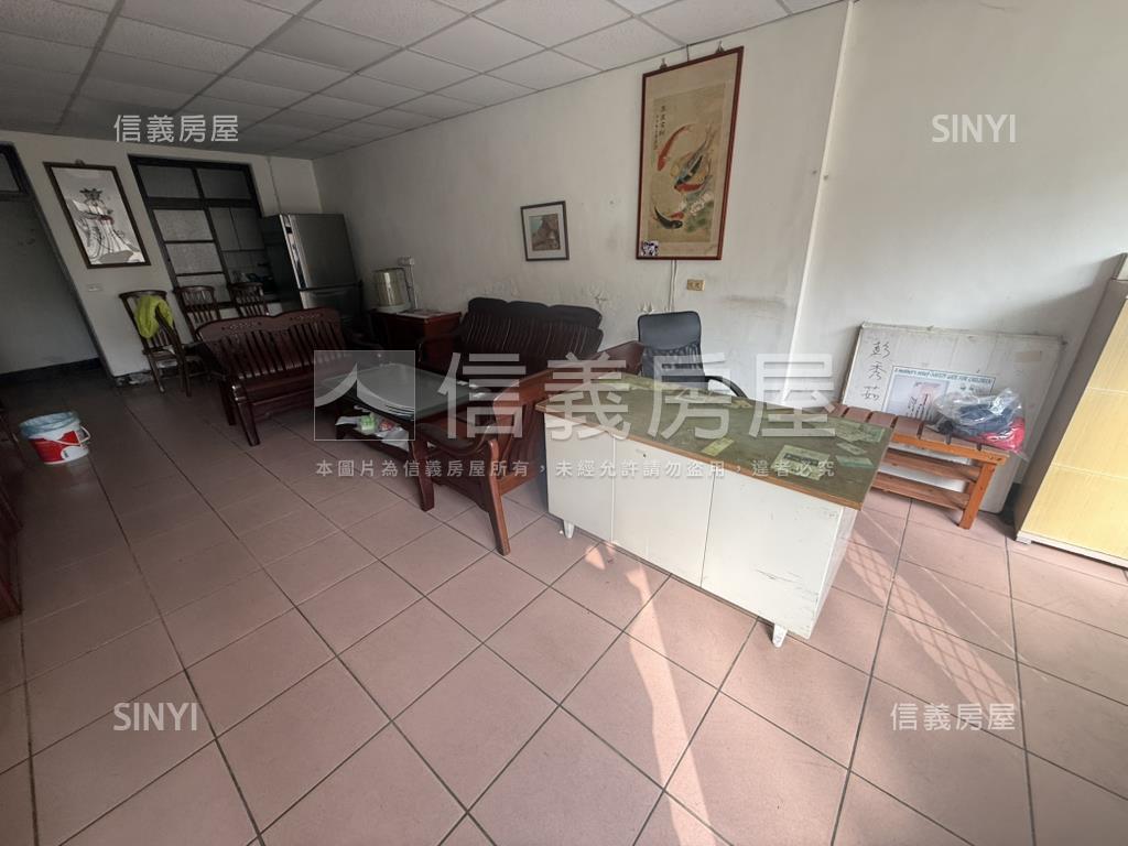 大庄８米面寬透店房屋室內格局與周邊環境