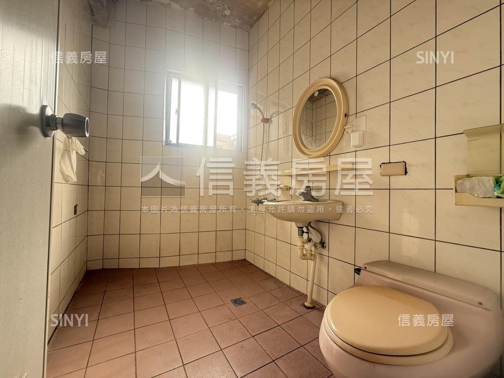 大庄８米面寬透店房屋室內格局與周邊環境