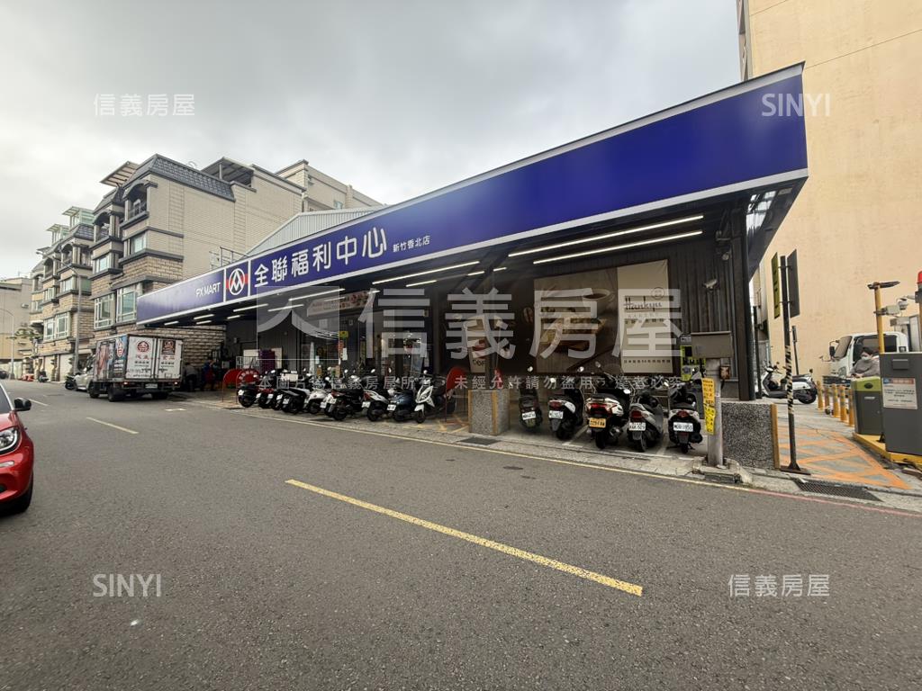 大庄８米面寬透店房屋室內格局與周邊環境