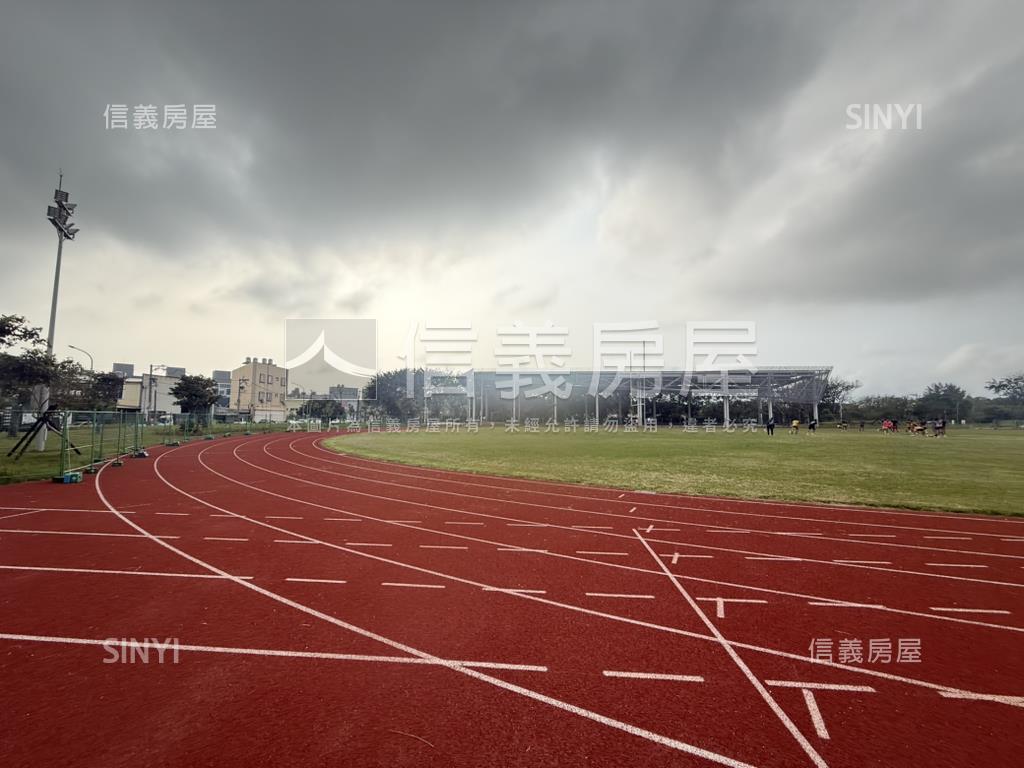 大庄８米面寬透店房屋室內格局與周邊環境