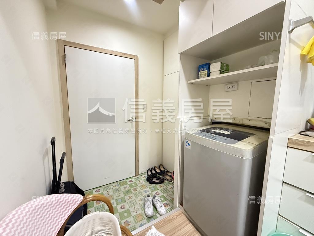 晴光華德．電梯明亮正二房房屋室內格局與周邊環境