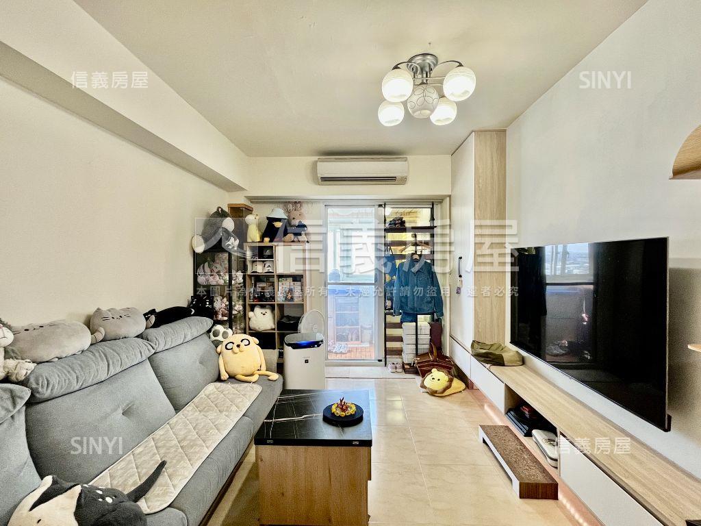 楠梓高樓採光大三房平車房屋室內格局與周邊環境