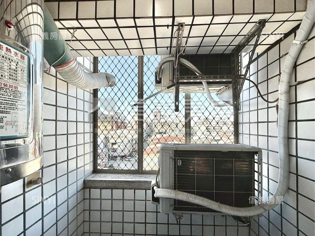 侯爵皇都３房平車房屋室內格局與周邊環境