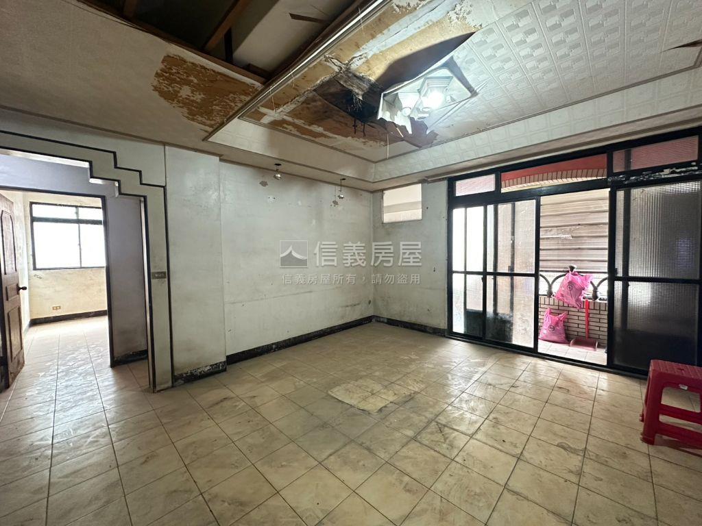 長安稀有低總價三房房屋室內格局與周邊環境