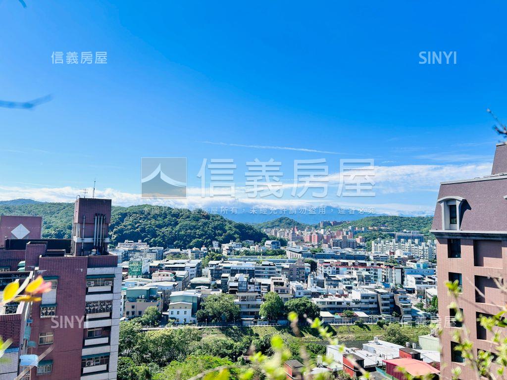 未來棕線冠雲集四房車位房屋室內格局與周邊環境