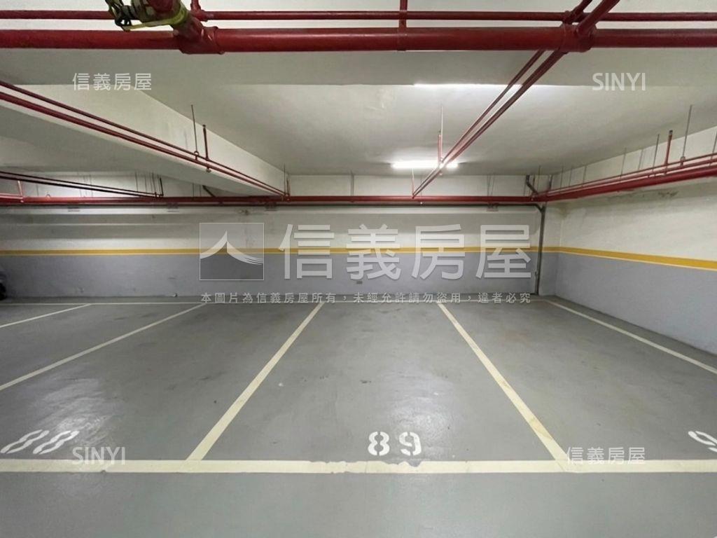 ＮＥＷ馥御景觀高樓附車位房屋室內格局與周邊環境