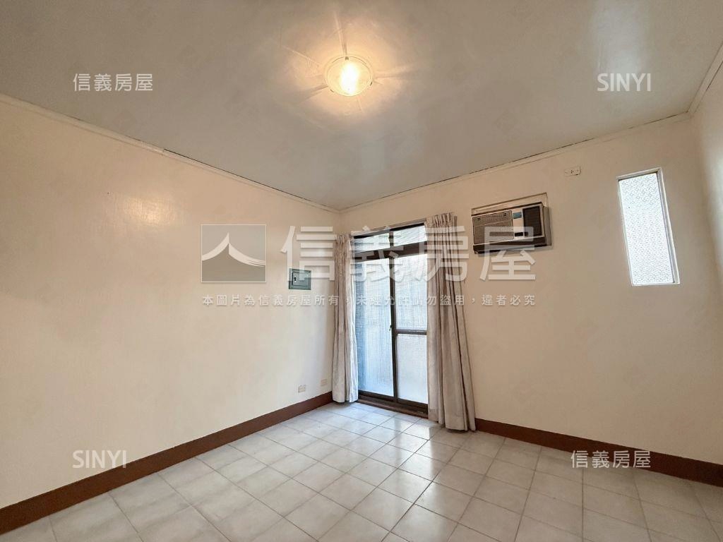 河堤社區稀有美別墅房屋室內格局與周邊環境