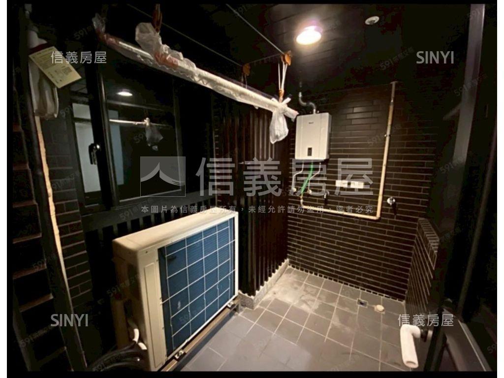 海洋都心Ⅱ。高樓２房車位房屋室內格局與周邊環境