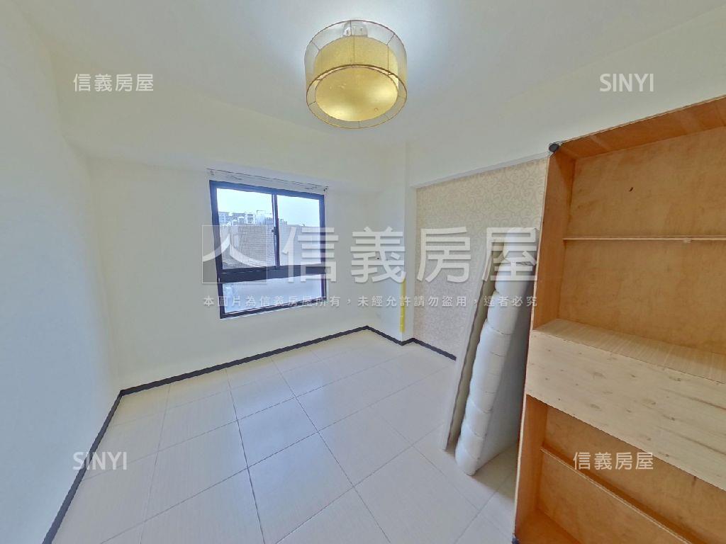 鼎藏晶華稀有朝南三房車位房屋室內格局與周邊環境