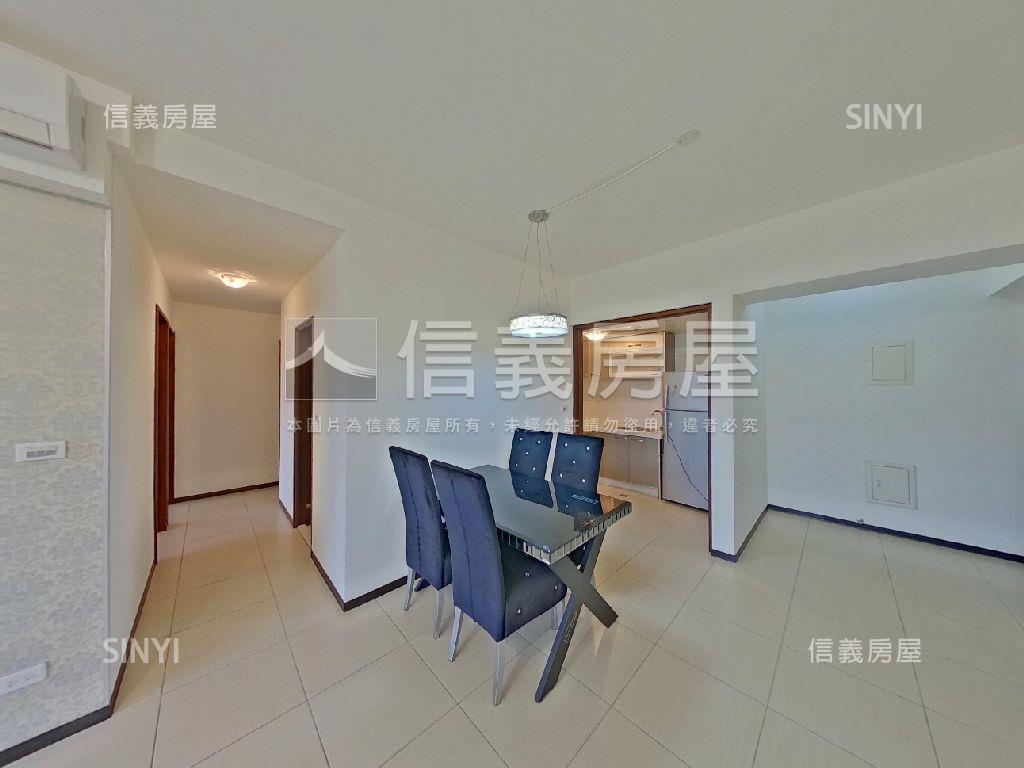 鼎藏晶華稀有朝南三房車位房屋室內格局與周邊環境