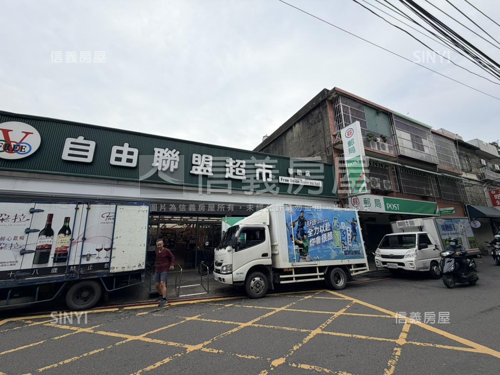 鼎藏晶華稀有朝南三房車位房屋室內格局與周邊環境