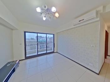 鼎藏晶華稀有朝南三房車位