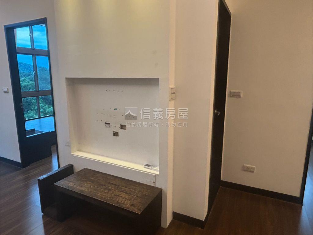 四期高樓美妝２房房屋室內格局與周邊環境