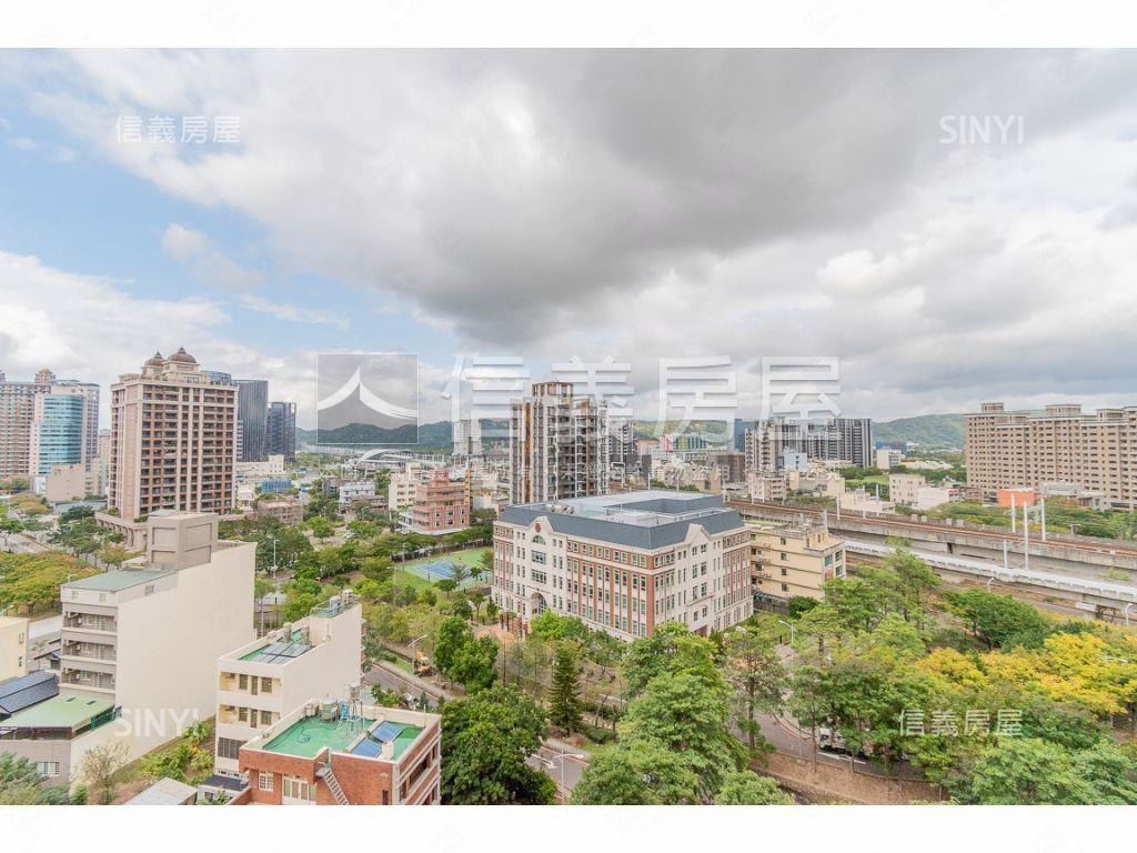 近高鐵高樓視野典雅美屋房屋室內格局與周邊環境