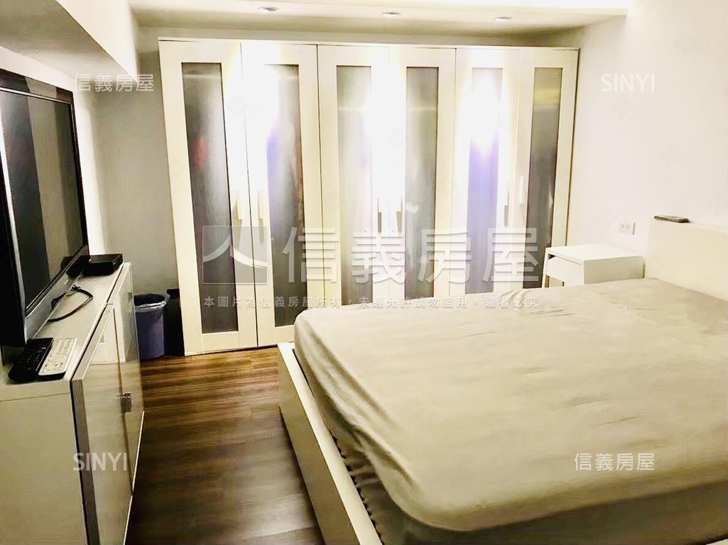 未來捷運久康街兩房雙車位房屋室內格局與周邊環境