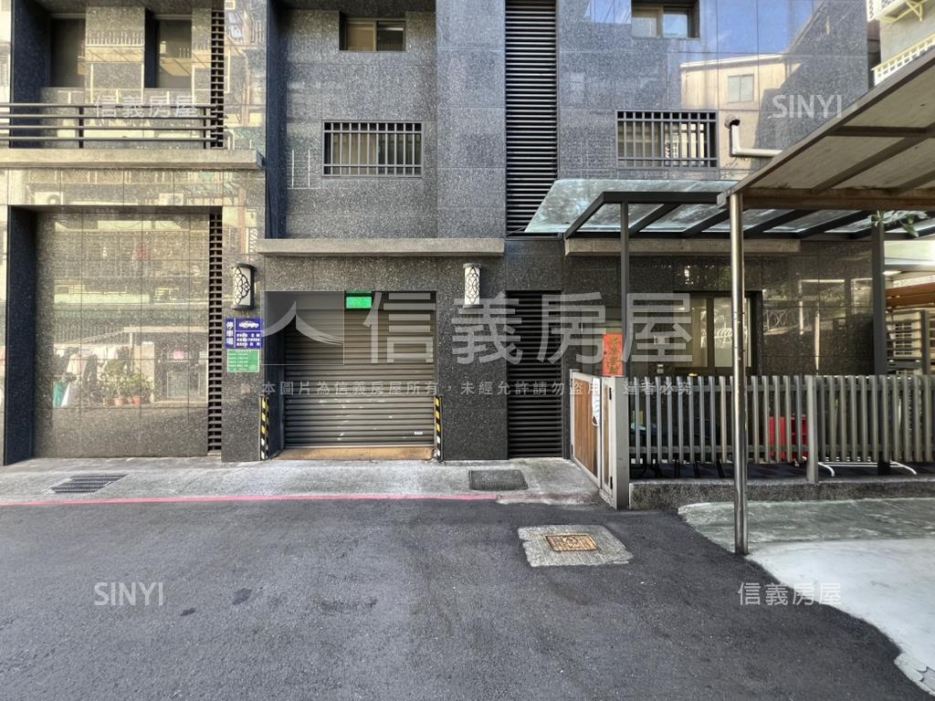 未來捷運久康街兩房雙車位房屋室內格局與周邊環境