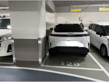 璞御Ｂ１獨立車位