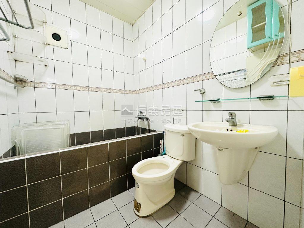康泰溫馨三房房屋室內格局與周邊環境