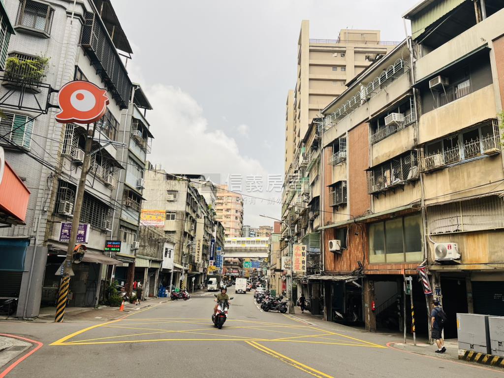 近景安站１＋２樓臨路住店房屋室內格局與周邊環境