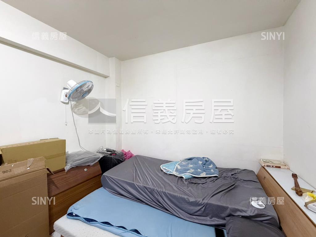 專任～國泰邊間黃金一樓房屋室內格局與周邊環境