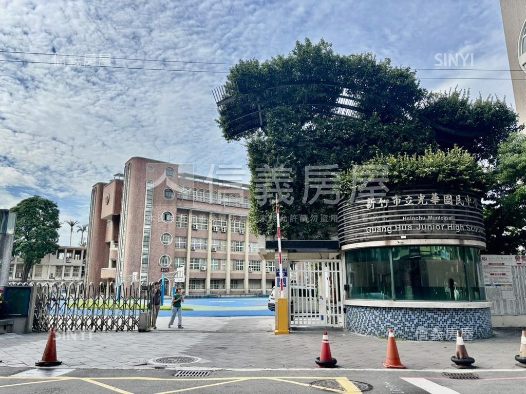 近大全聯，個人工作辦公室房屋室內格局與周邊環境
