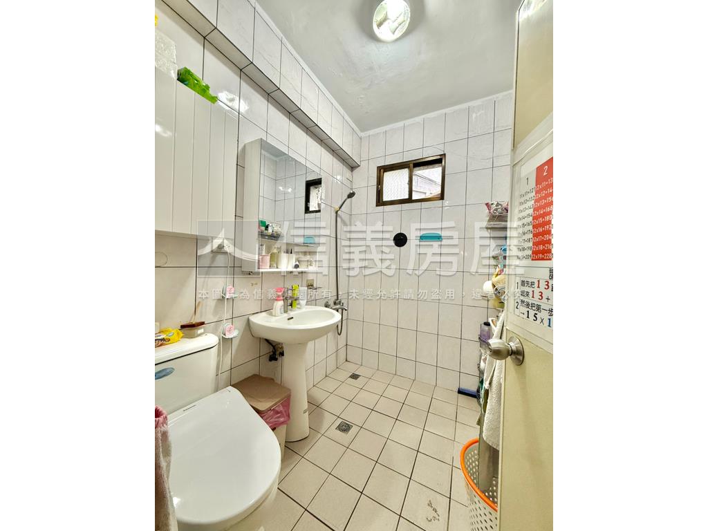 捷運邊間亮麗美寓房屋室內格局與周邊環境