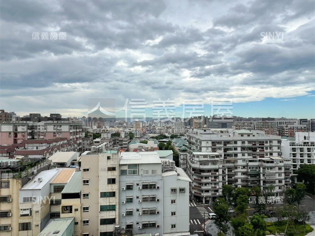 西屯四陽台三房樓中樓美宅房屋室內格局與周邊環境