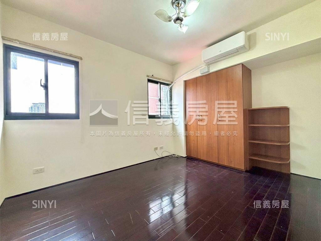 近十三期震後三房平車房屋室內格局與周邊環境