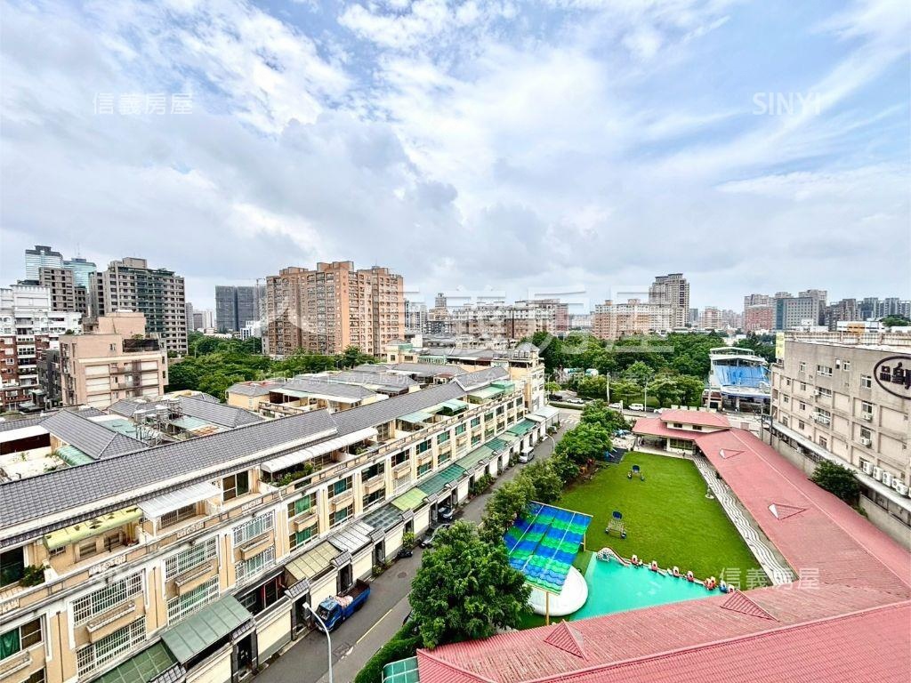 近十三期震後三房平車房屋室內格局與周邊環境