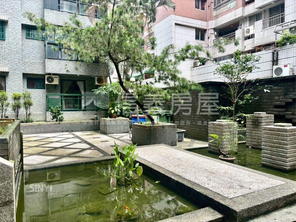 近十三期震後三房平車房屋室內格局與周邊環境