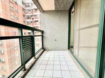 近１３期！三房平車採光佳