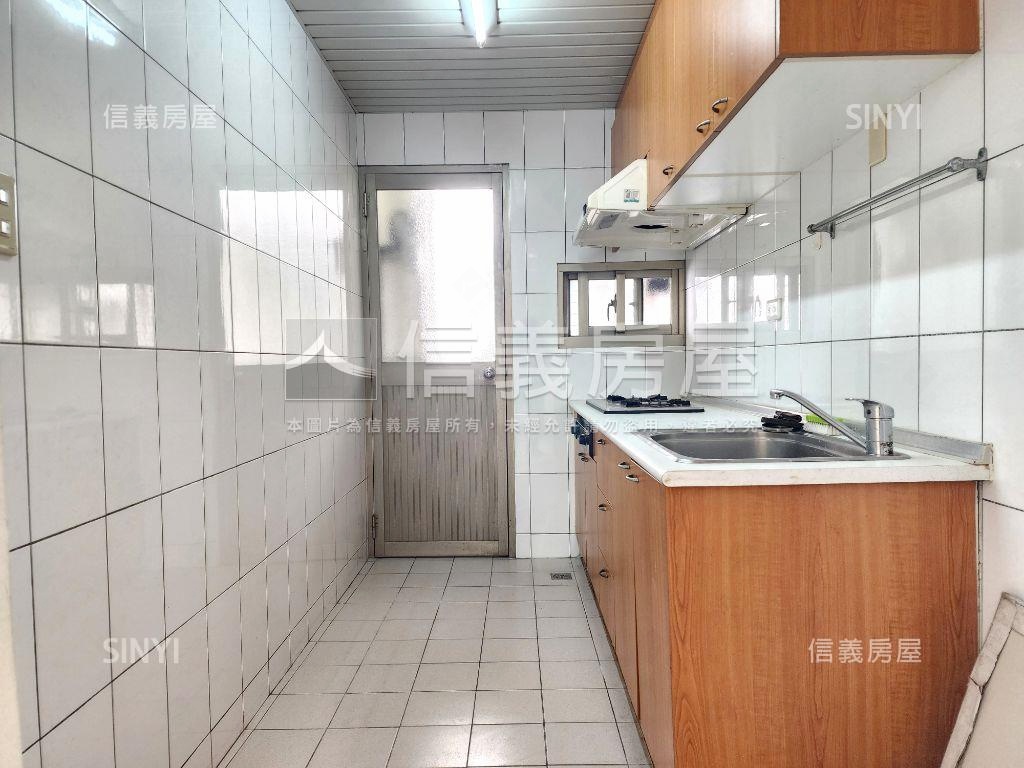 近興進園道、車站輕鬆成家房屋室內格局與周邊環境